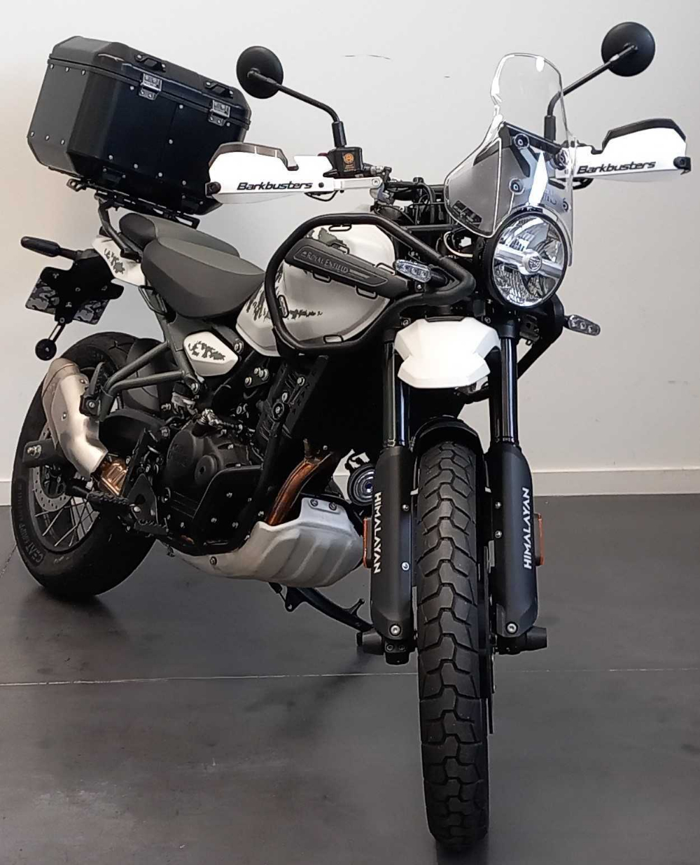 Royal Enfield HIMALAYAN 450 2024 vue 3/4 droite