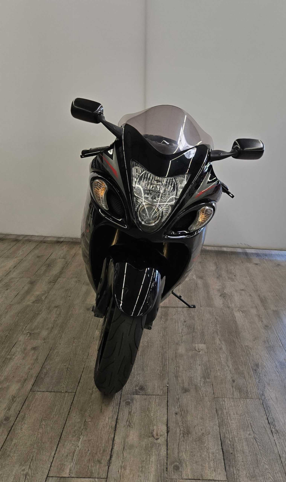 Suzuki GSX-R 1300 Hayabusa 2012 vue avant