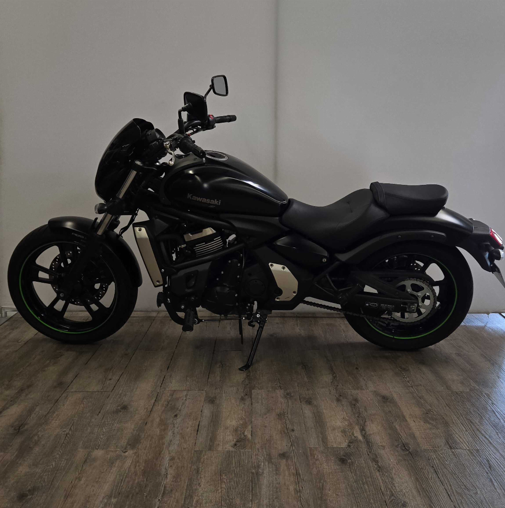 Kawasaki EN 650 Vulcan S ABS 2015 vue gauche