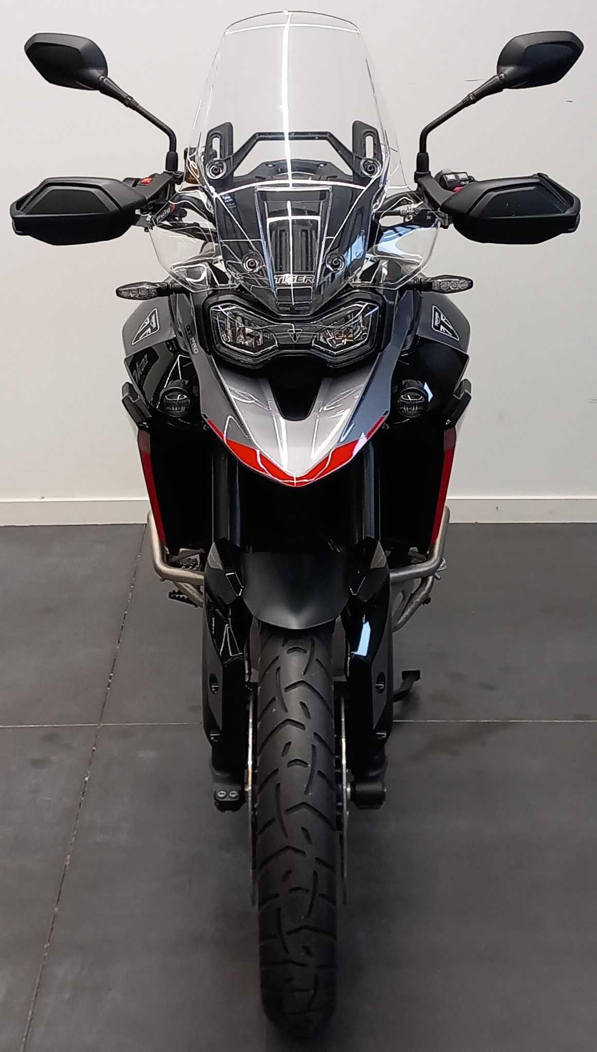 Triumph TIGER 900 GT PRO 2025 HD vue avant