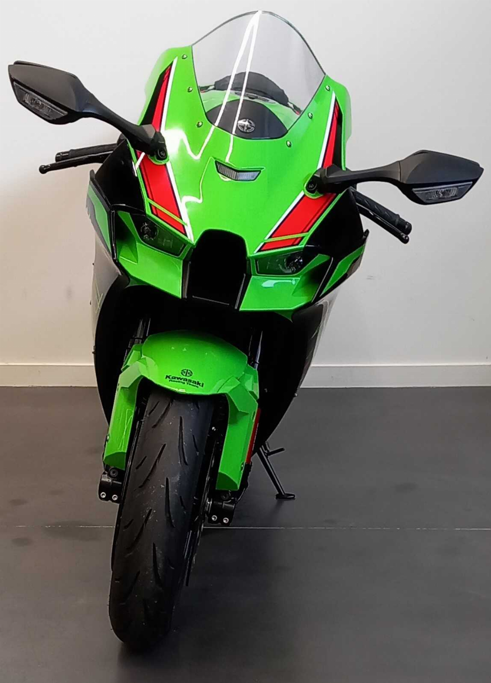 Kawasaki ZX-10R KRT 2023 vue avant