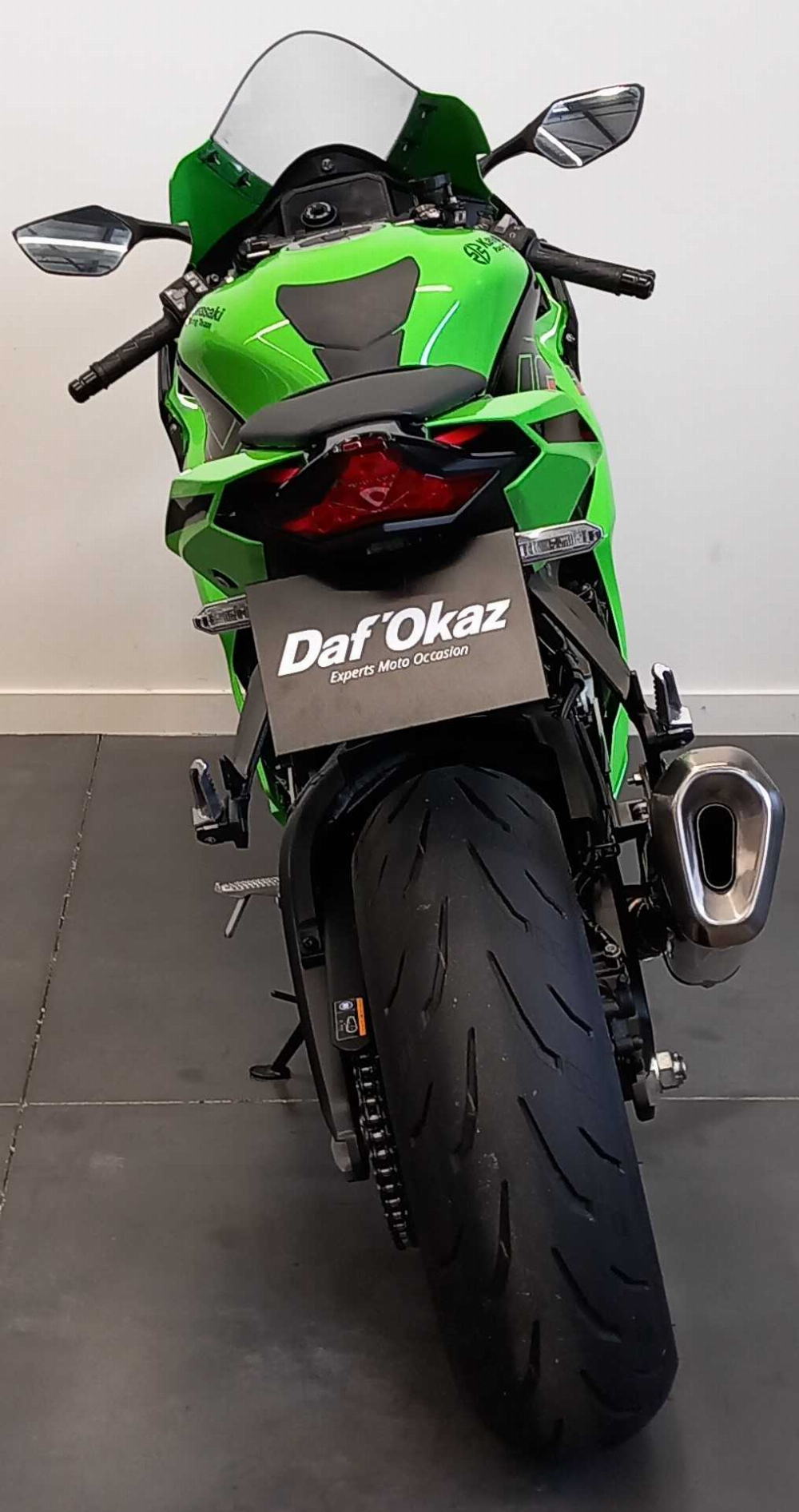 Kawasaki ZX-10R KRT 2023 vue arrière