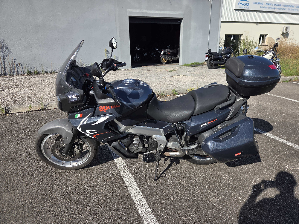 Aprilia ETV 1000 Caponord 2002 vue gauche
