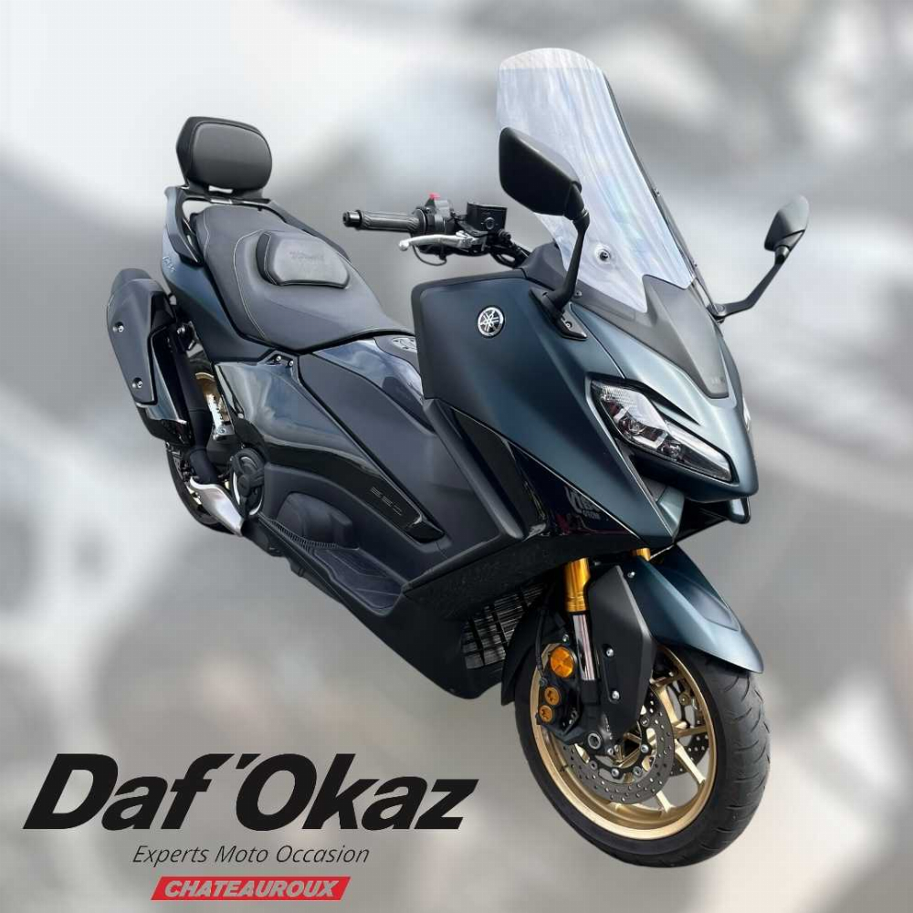 Yamaha XP 560 T-Max Tech Max 2021 vue 3/4 droite