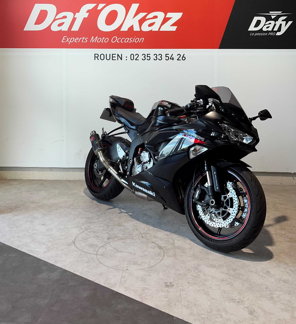 Kawasaki ZX-6R 636 Ninja 2020 vue 3/4 droite