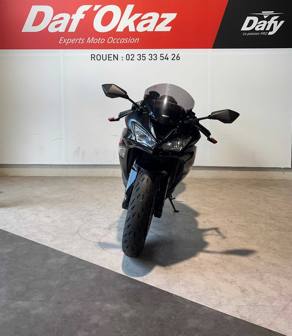 Kawasaki ZX-6R 636 Ninja 2020 vue avant