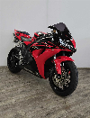 Aperçu Honda CBR 1000 RR Fireblade 2006 vue 3/4 droite