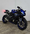 Aperçu Yamaha YZF 700 R7 A2 2023 vue 3/4 droite