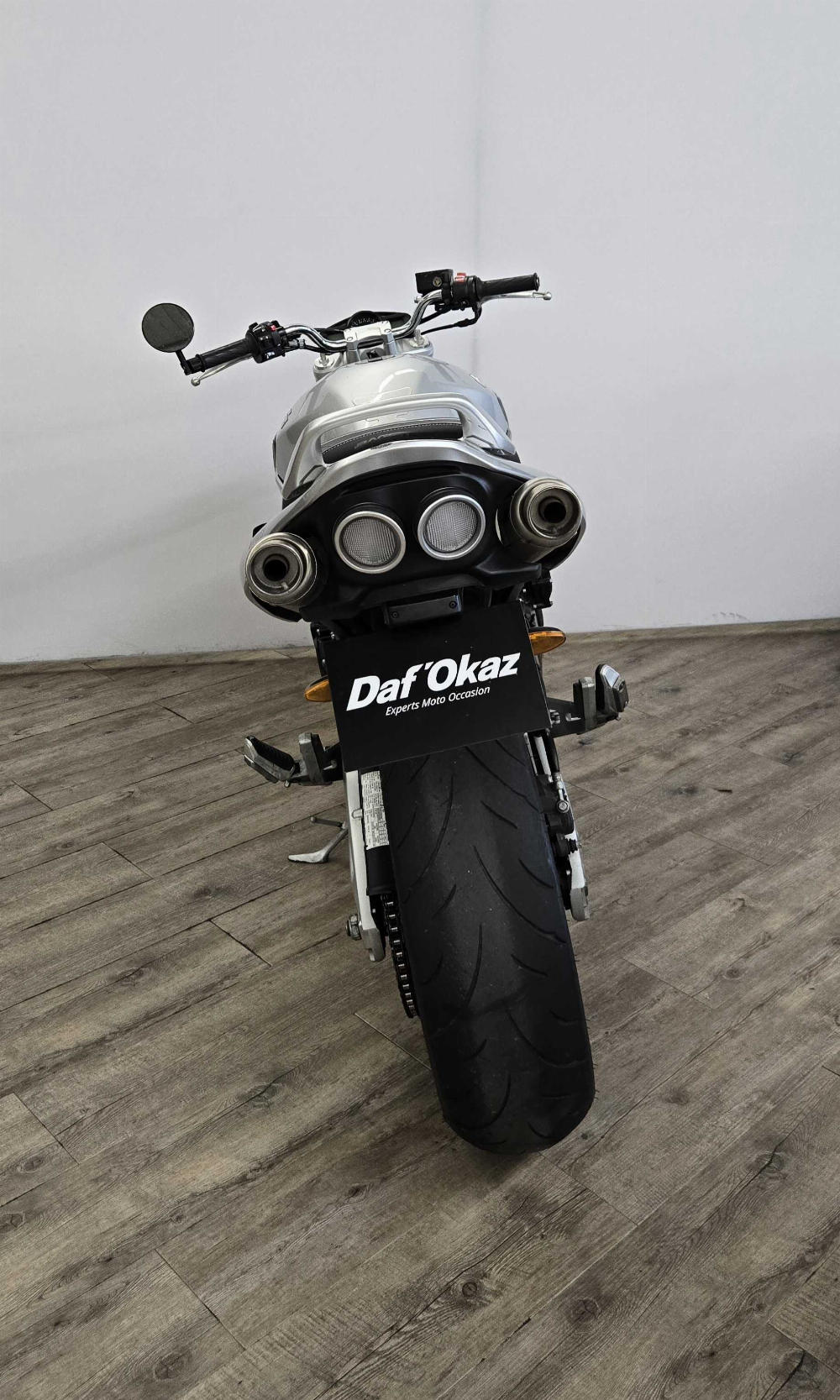 Suzuki GSR 600 2007 vue arrière