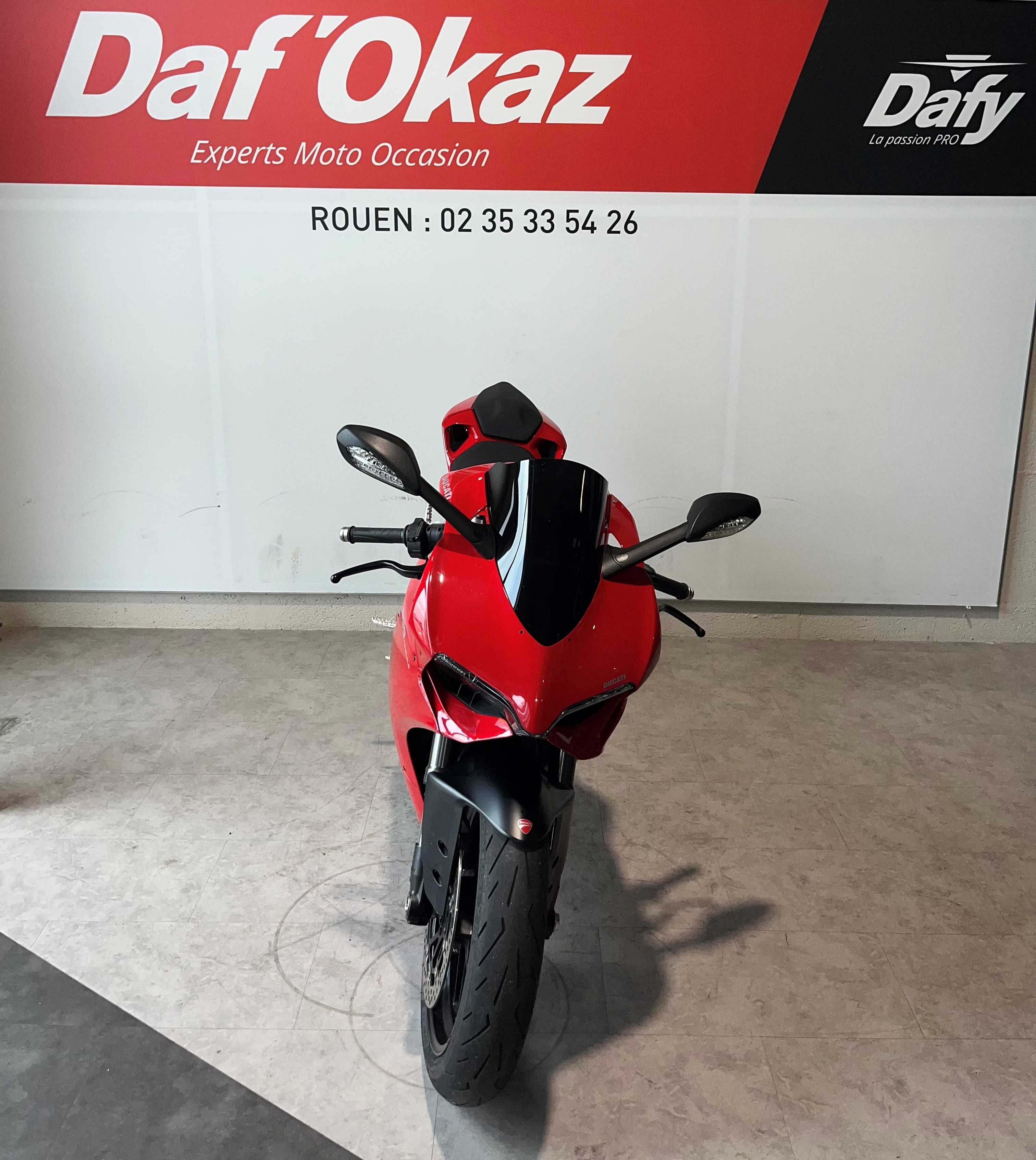 Ducati 899 Panigale 2014 HD vue avant