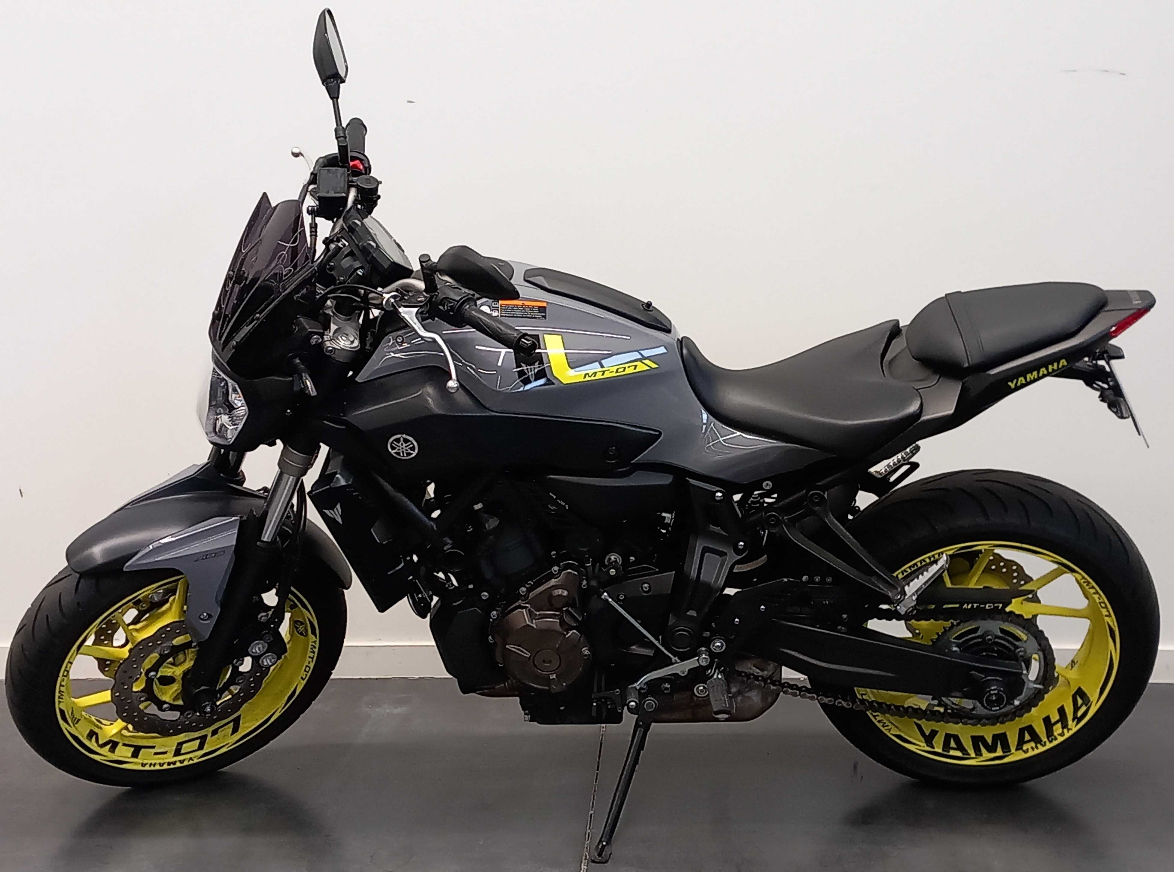 Yamaha MT-07 ABS 2017 HD vue gauche