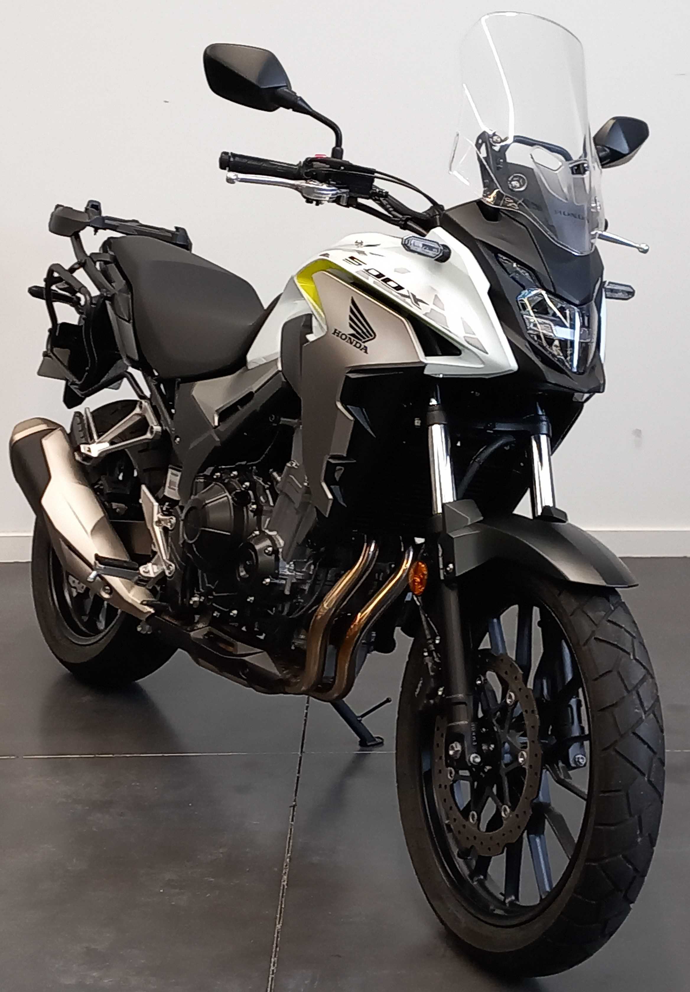 Honda CB 500 X ABS 2020 HD vue 3/4 droite