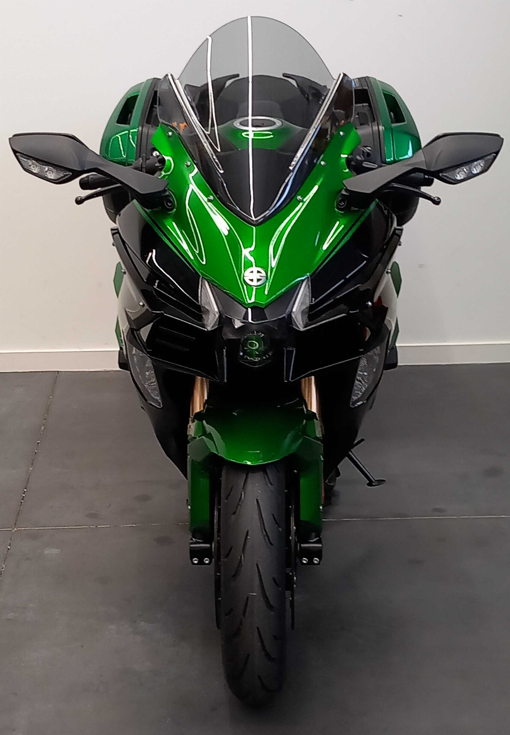 Kawasaki Ninja H2 SX SE 2020 vue avant