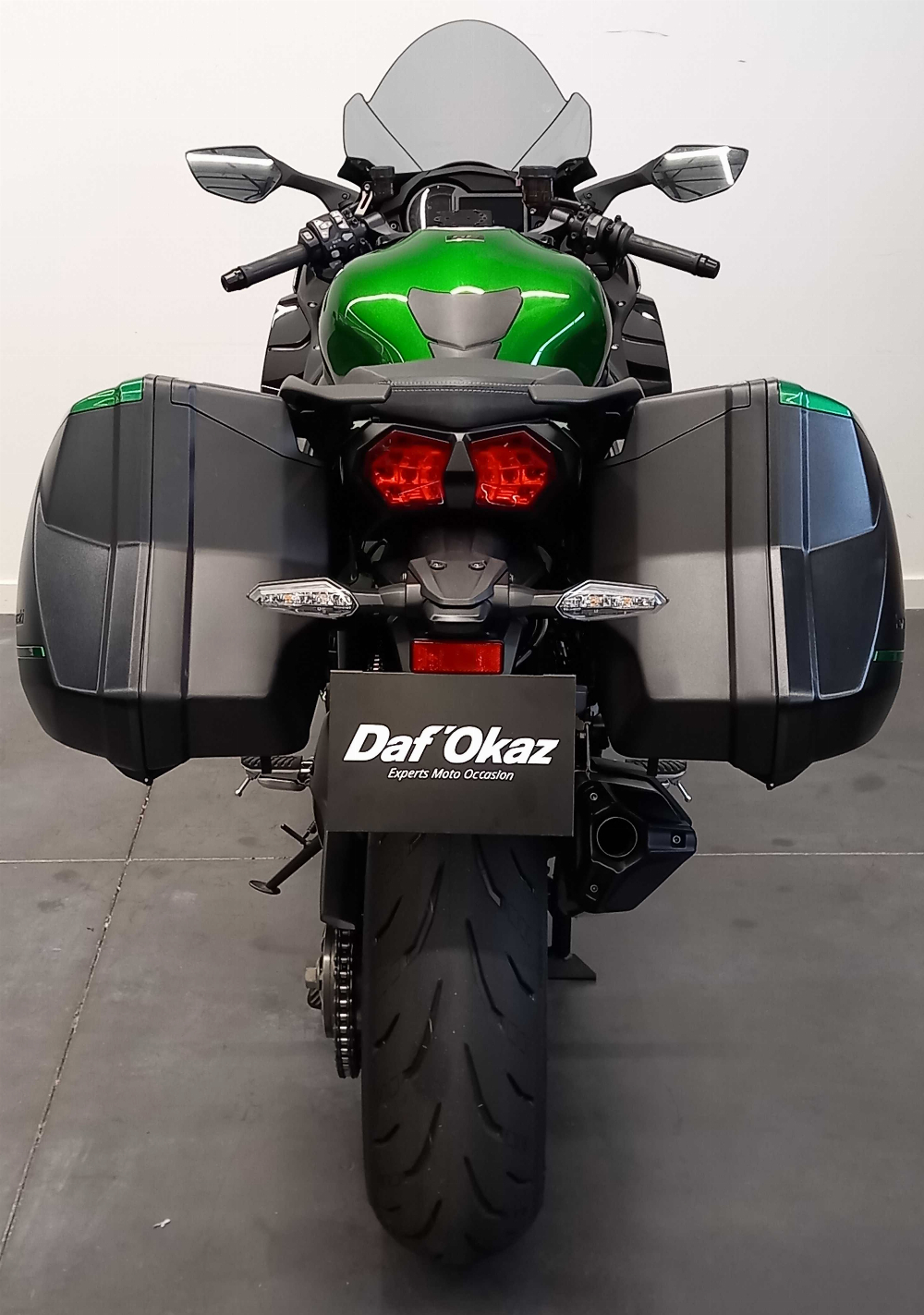 Kawasaki Ninja H2 SX SE 2020 vue arrière