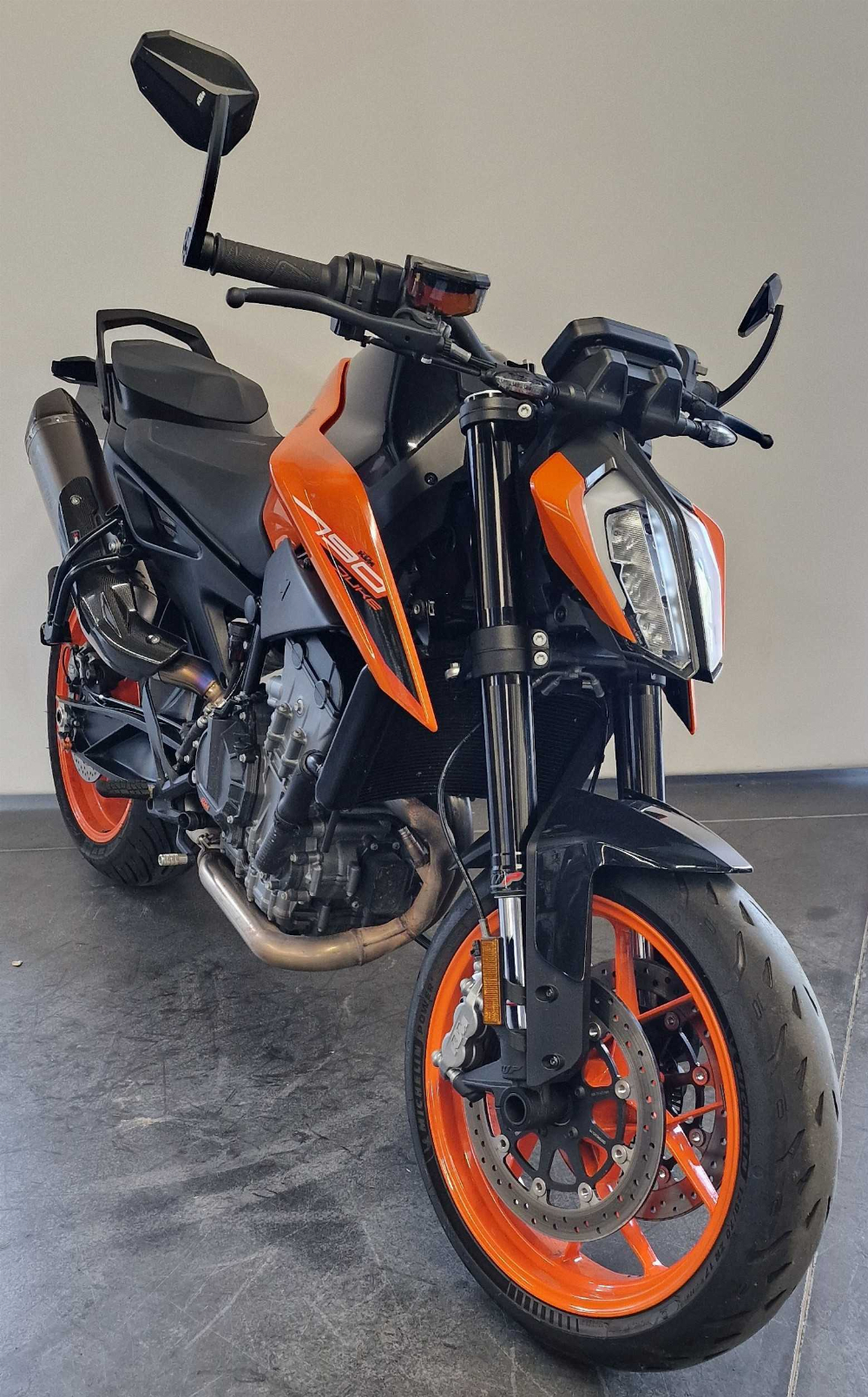 KTM 790 Duke 2020 vue 3/4 droite