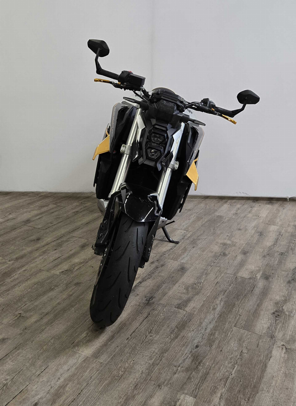 Suzuki GSX-S 950 2022 vue avant