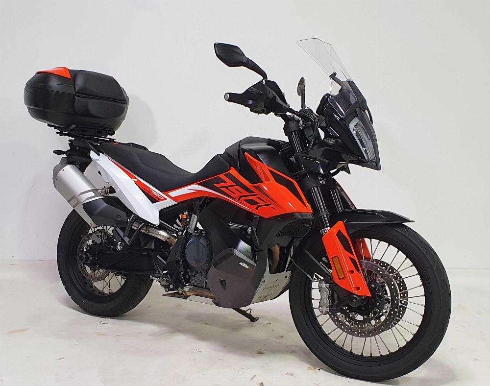 KTM 790 Adventure 2019 vue 3/4 droite