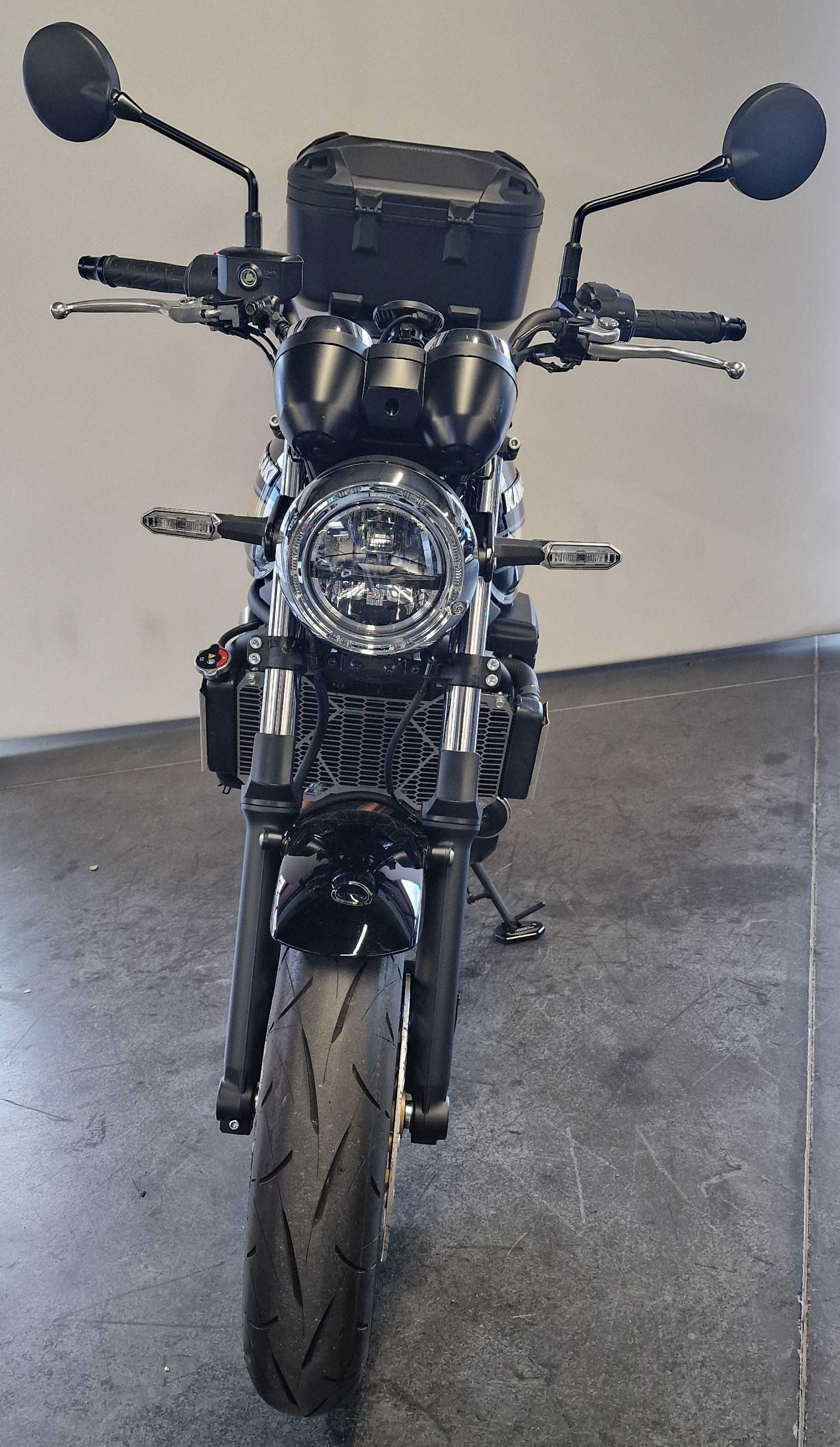 Kawasaki Z 650 RS 2025 HD vue avant