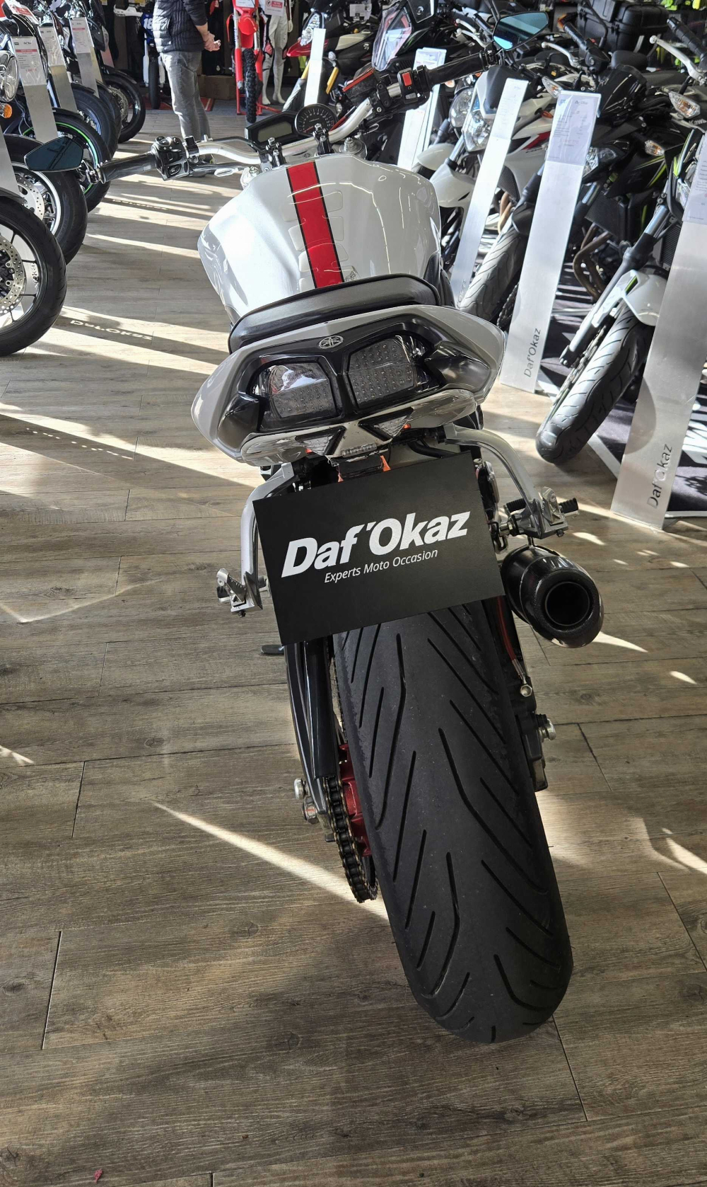 Yamaha FZ1 N 2008 vue arrière