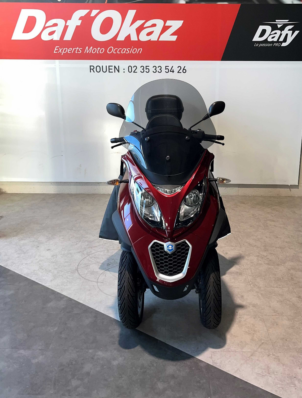 Piaggio MP3 500 HPE Business ABS 2018 vue avant