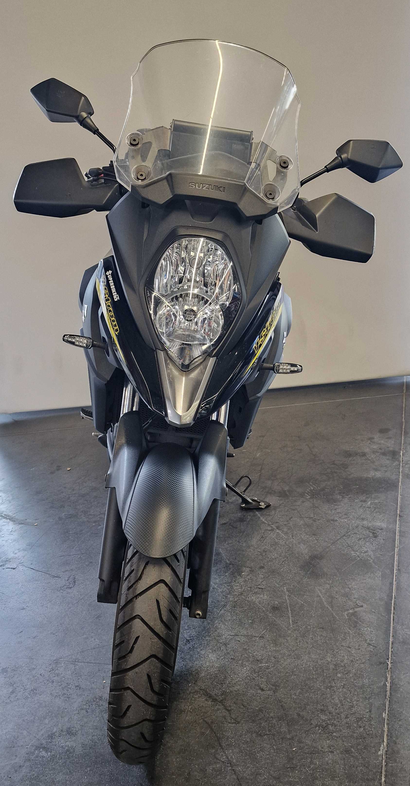 Suzuki DL 650 V-Strom XT 2019 HD vue avant