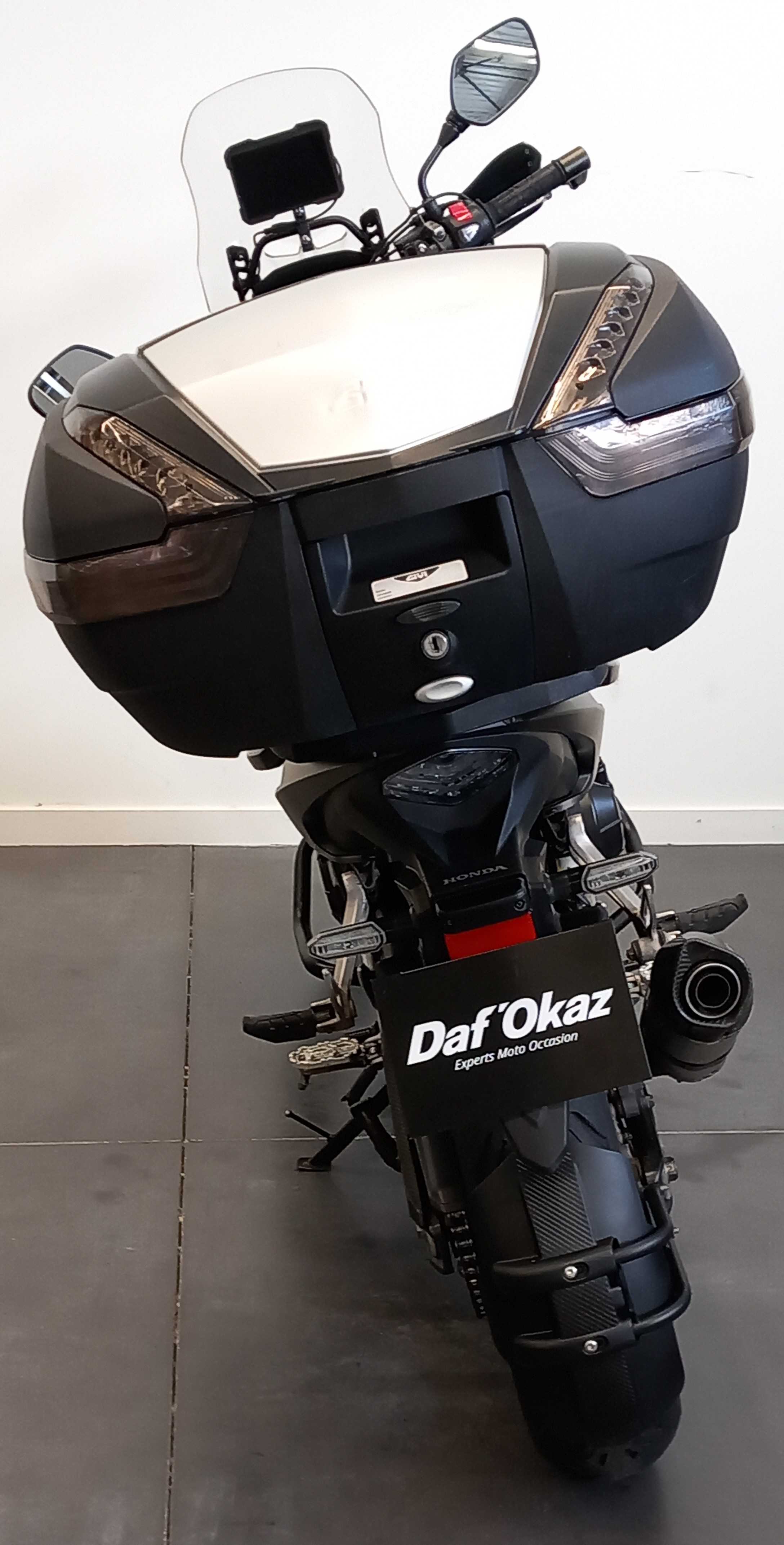 Honda CB 500 X ABS 2019 HD vue arrière