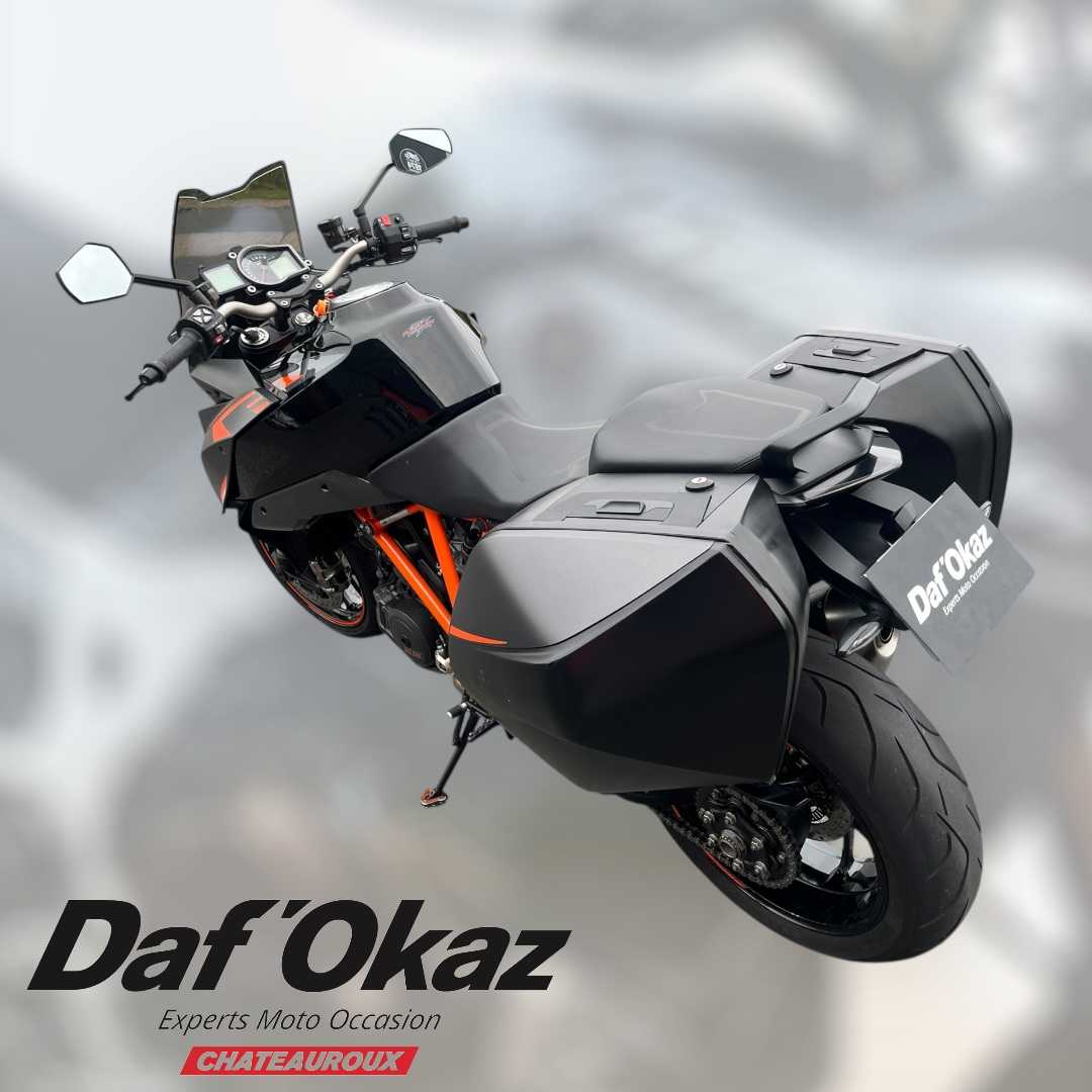 KTM 1290 Super Duke GT 2018 HD vue gauche