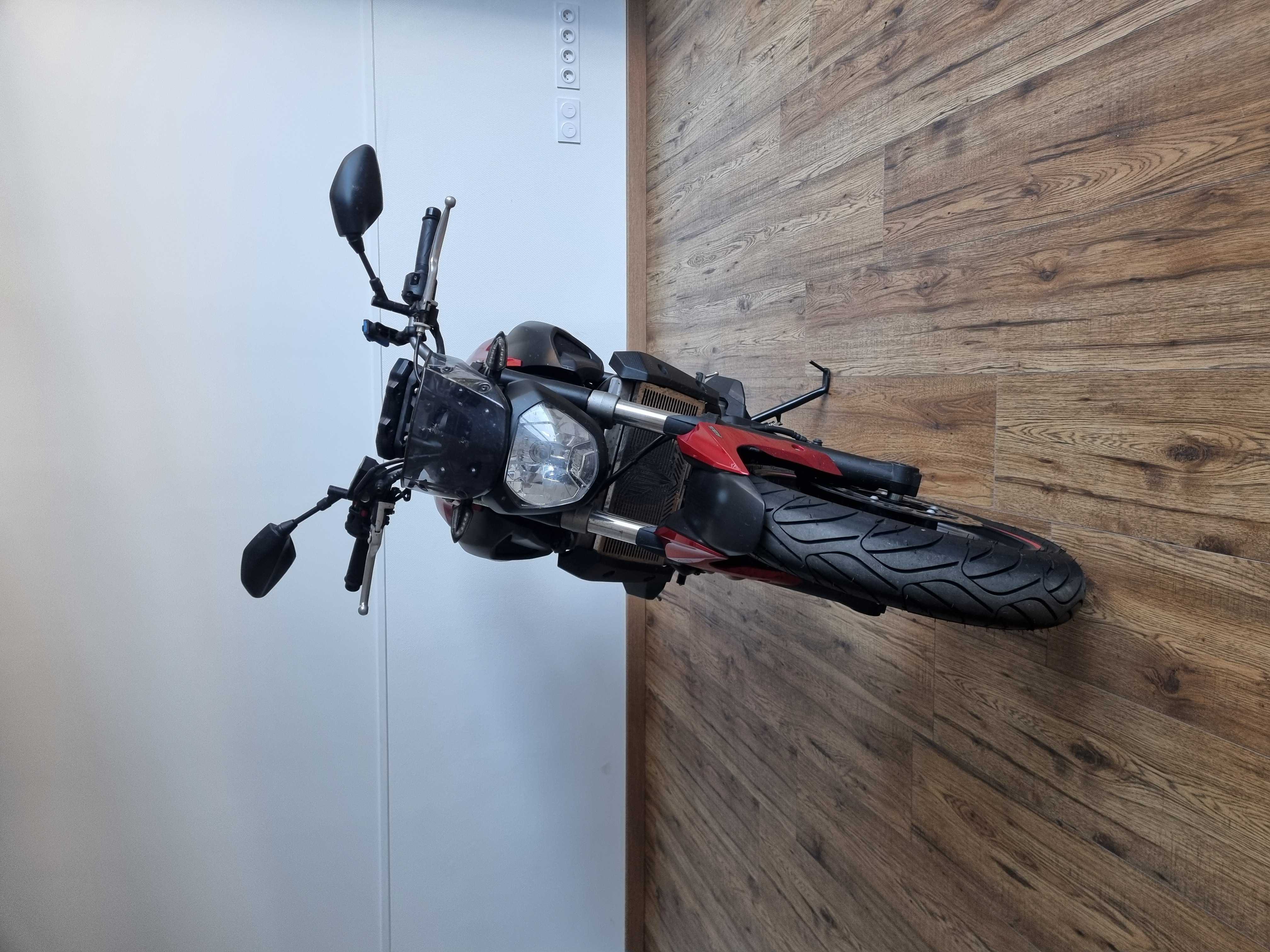 Yamaha MT-07 ABS (35KW) 2018 HD vue avant