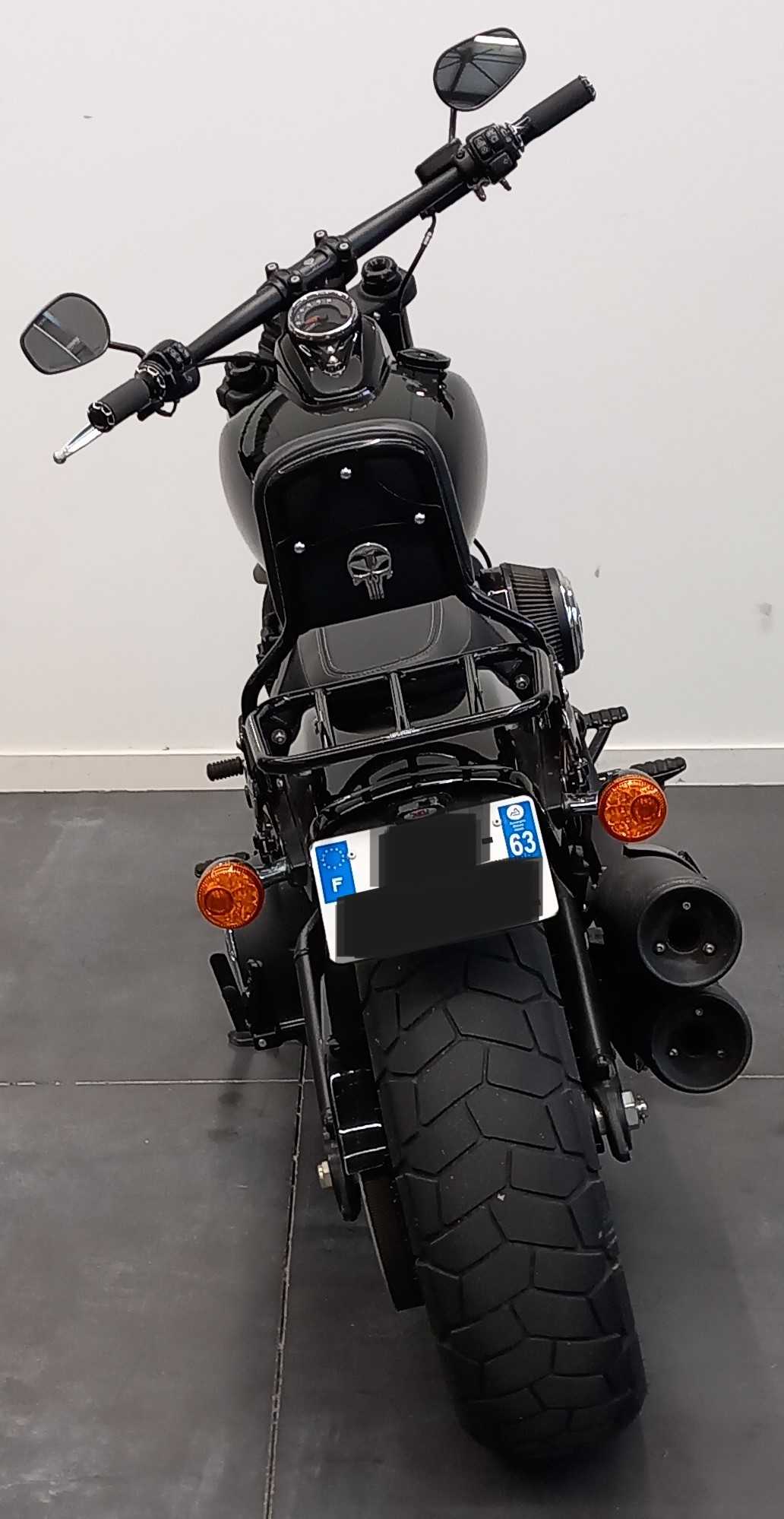 Harley-Davidson FXFBS 1868 ABS FXFBS Softail Fat Bob 114 A 2018 HD vue arrière