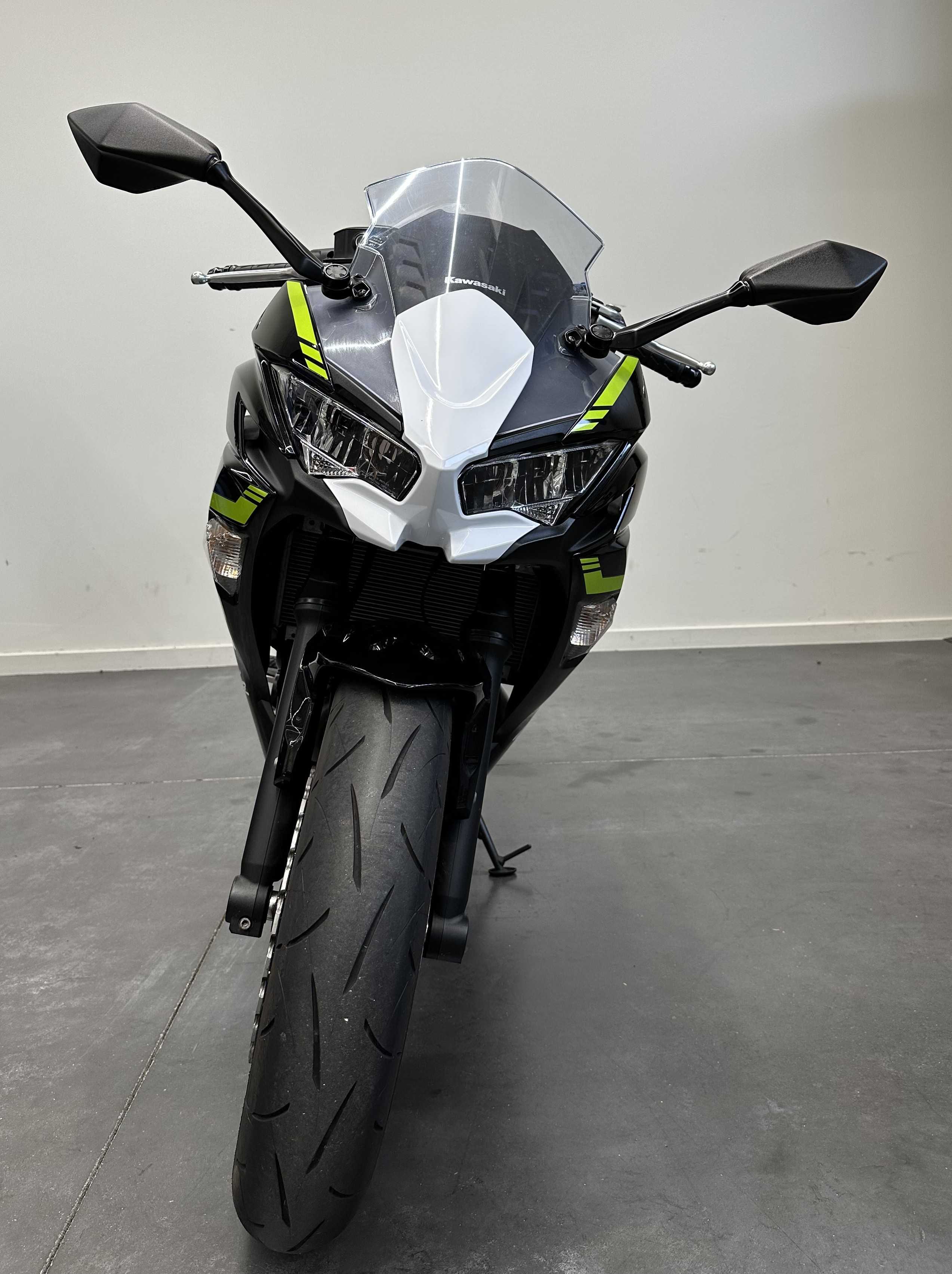 Kawasaki NINJA 650 SE 2022 HD vue avant