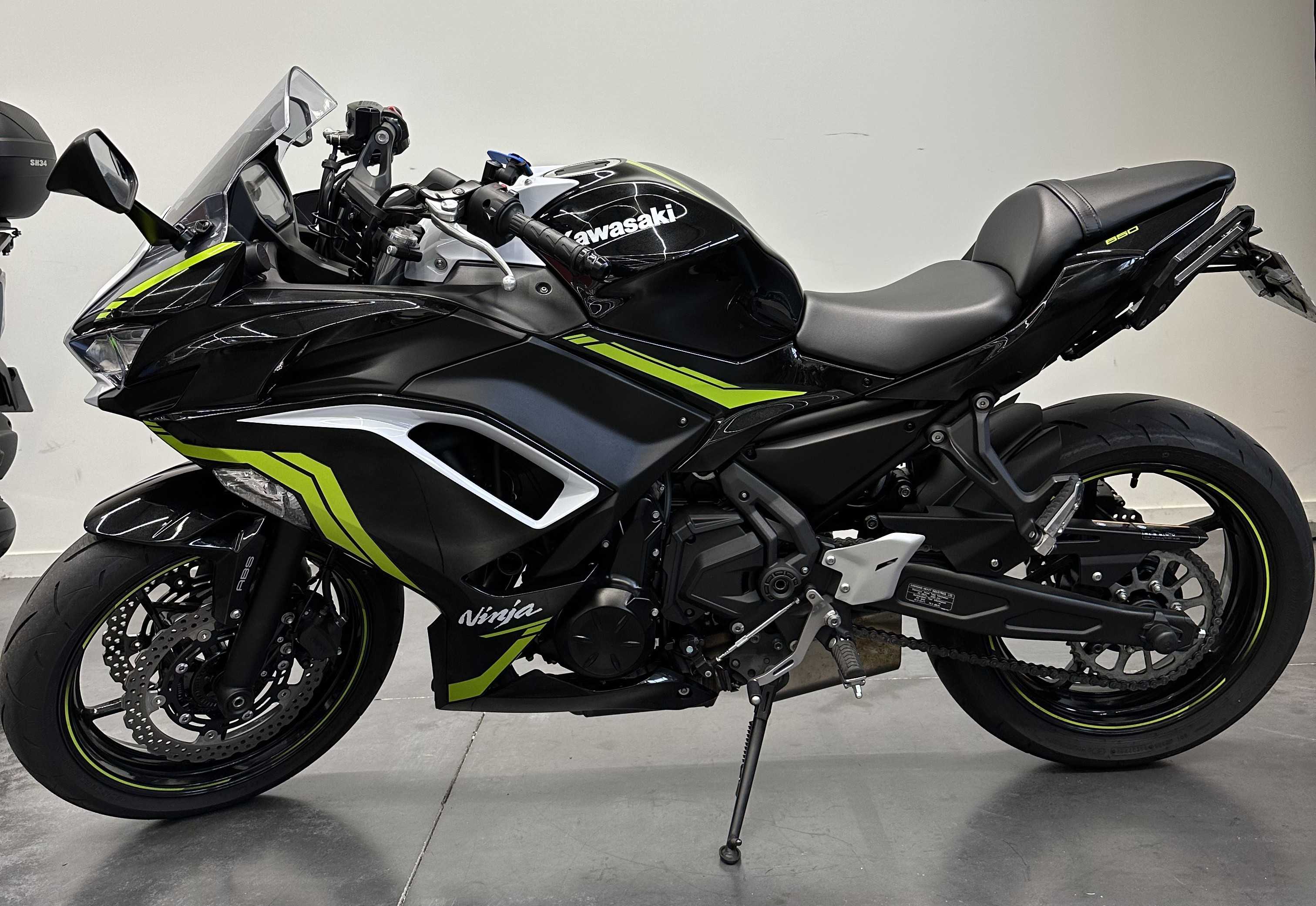 Kawasaki NINJA 650 SE 2022 HD vue gauche