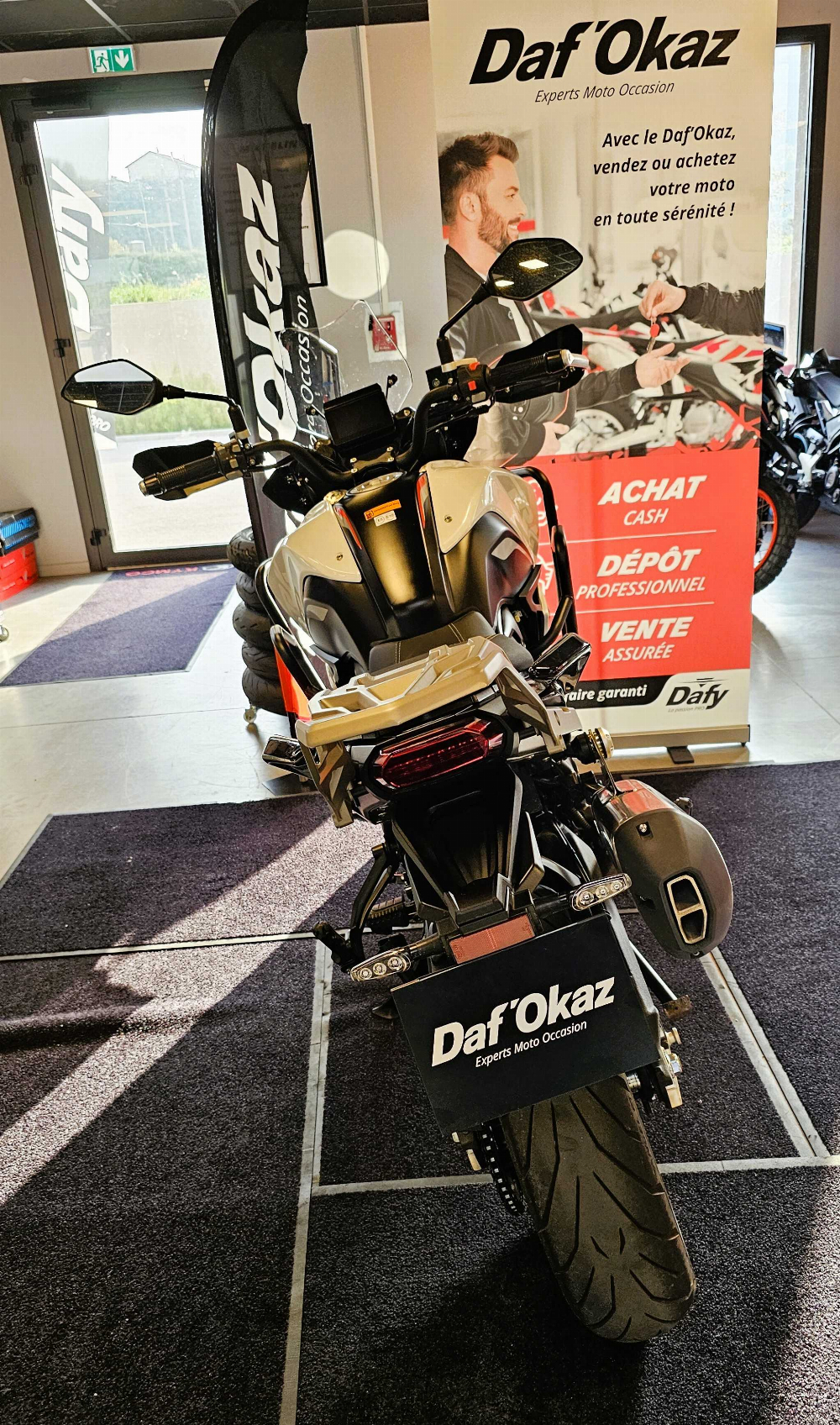 Benelli TRK TRK 702 2023 vue arrière