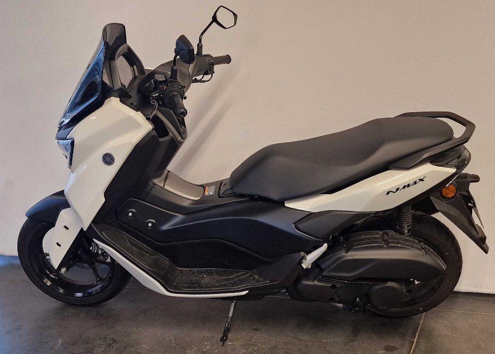 Yamaha GPD125 A N-MAX 2025 vue gauche