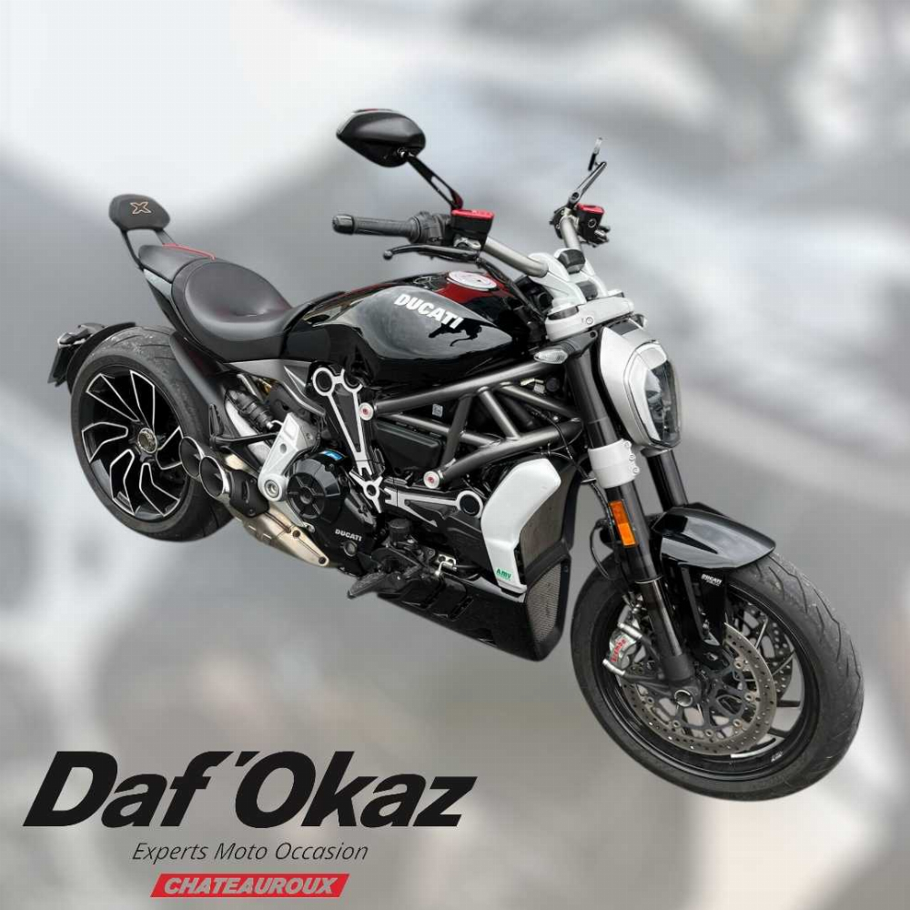 Ducati XDiavel 1262 S 2018 vue 3/4 droite