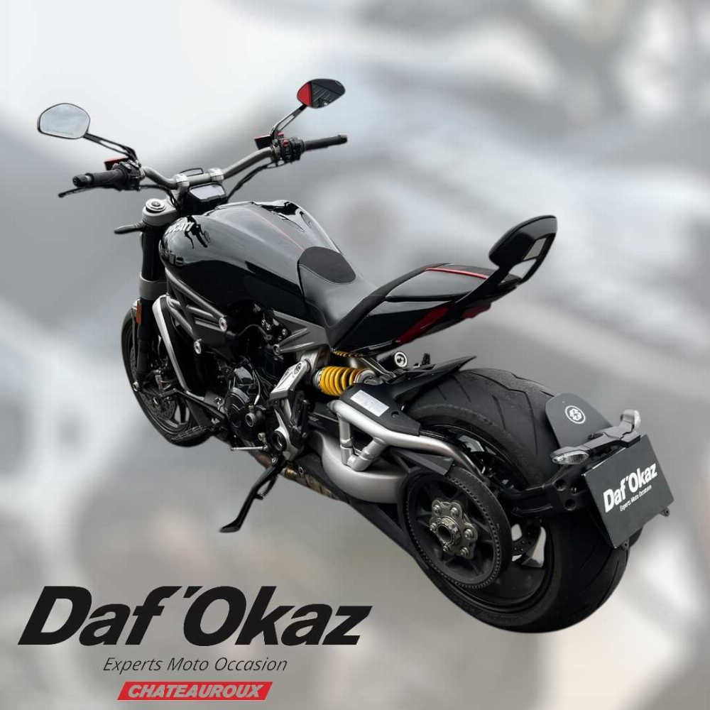 Ducati XDiavel 1262 S 2018 vue gauche