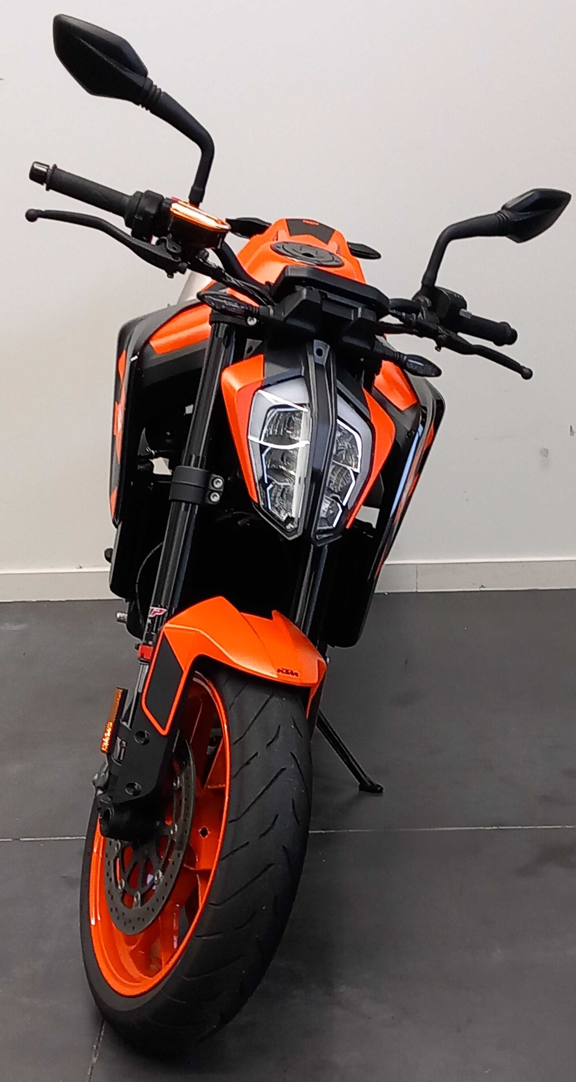 KTM 890 Duke 2022 HD vue avant