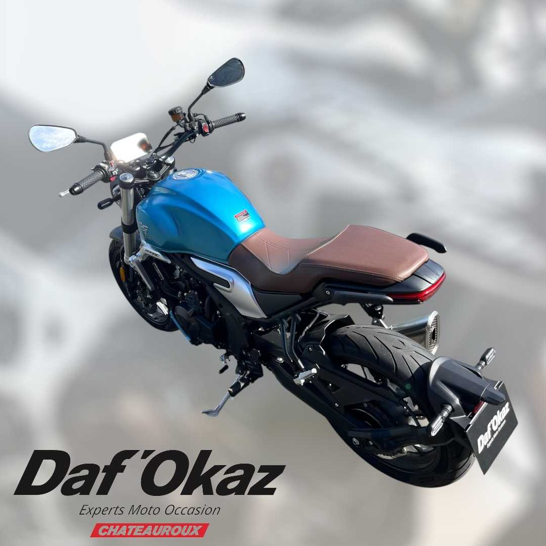 Voge CLASSIC 300 AC ABS CLASSIC AC ABS 2023 HD vue gauche