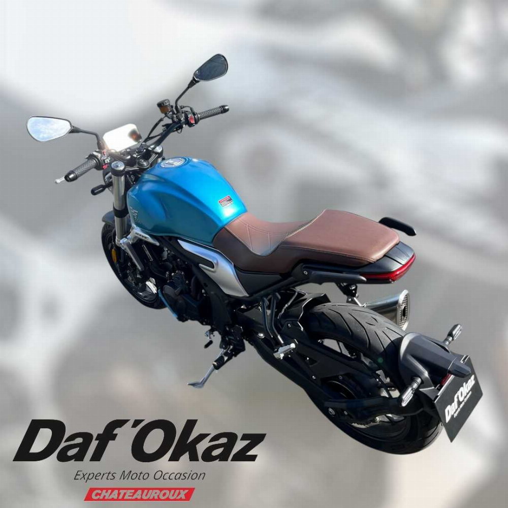 Voge CLASSIC 300 AC ABS CLASSIC AC ABS 2023 vue gauche