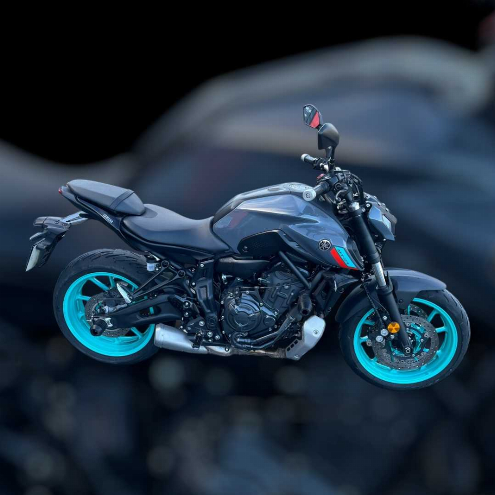Yamaha MT-07 700 A2 2023 vue avant