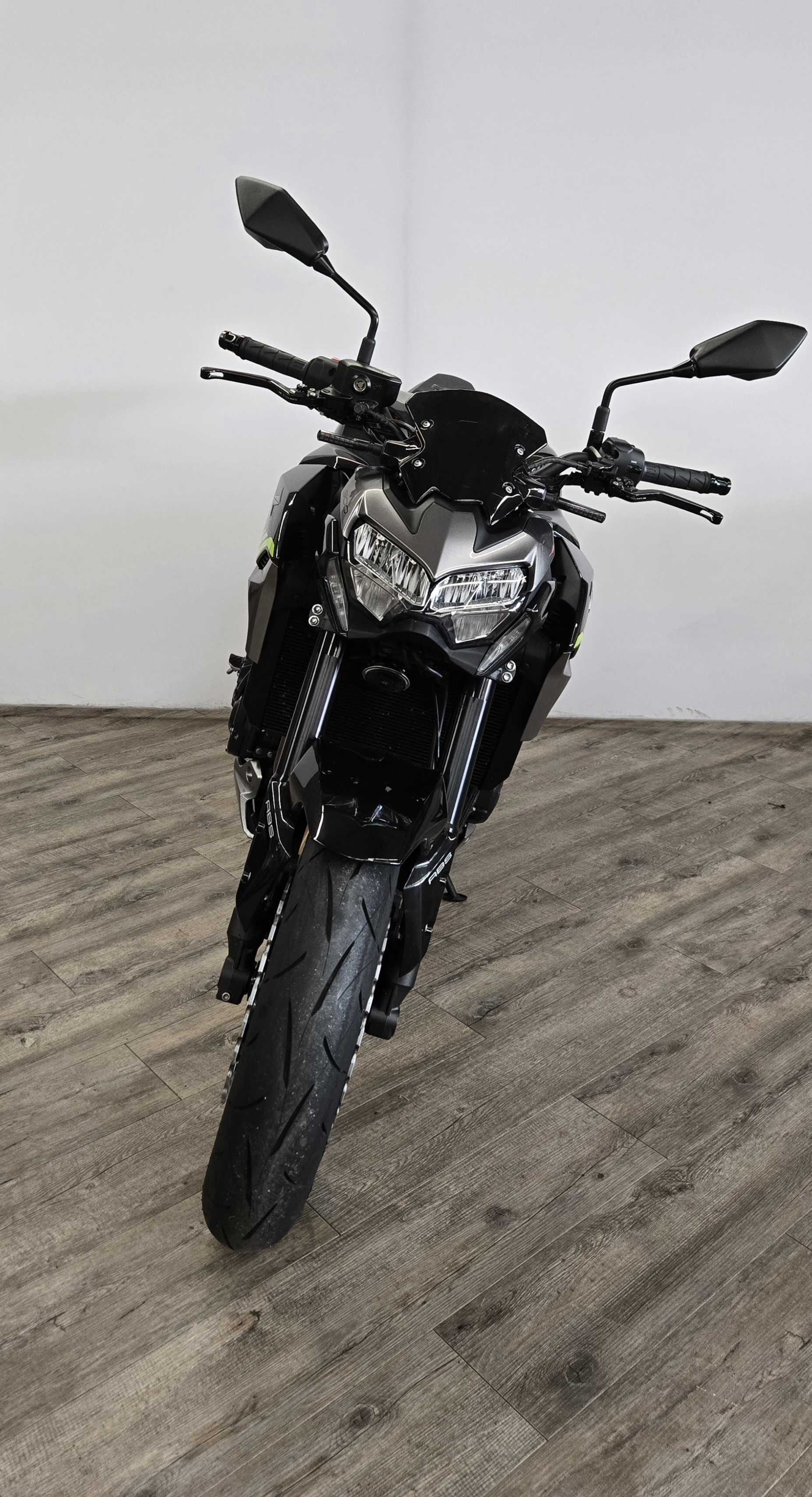 Kawasaki Z 900 2020 HD vue avant