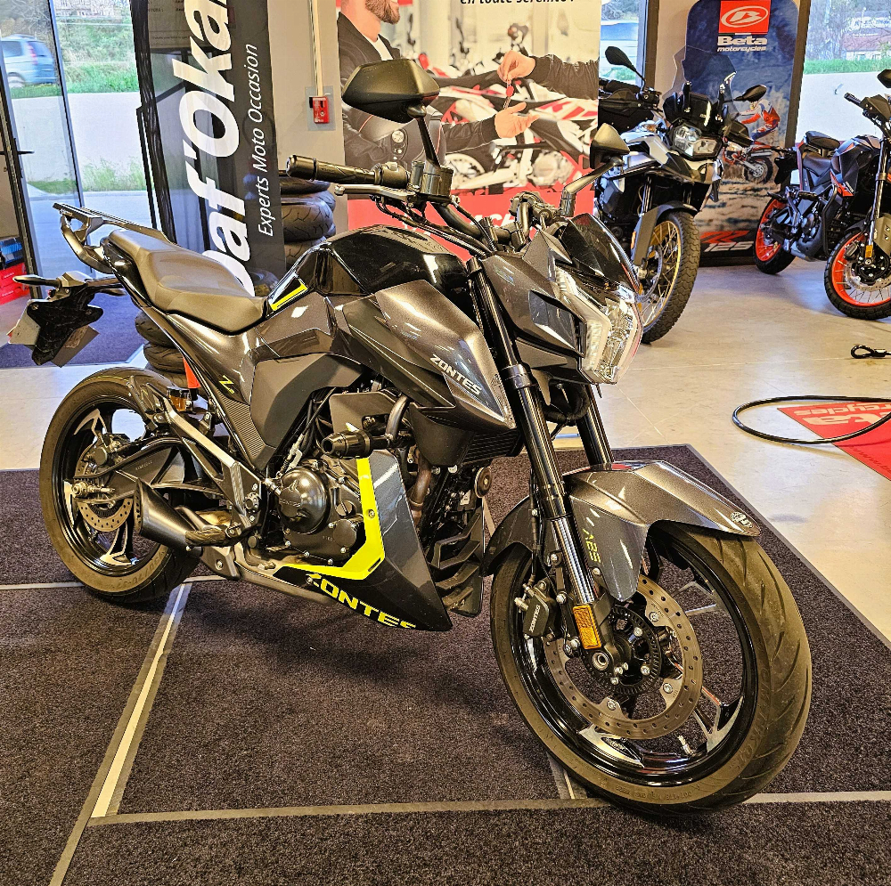 Zontes 125 U ABS U ABS 2024 vue 3/4 droite