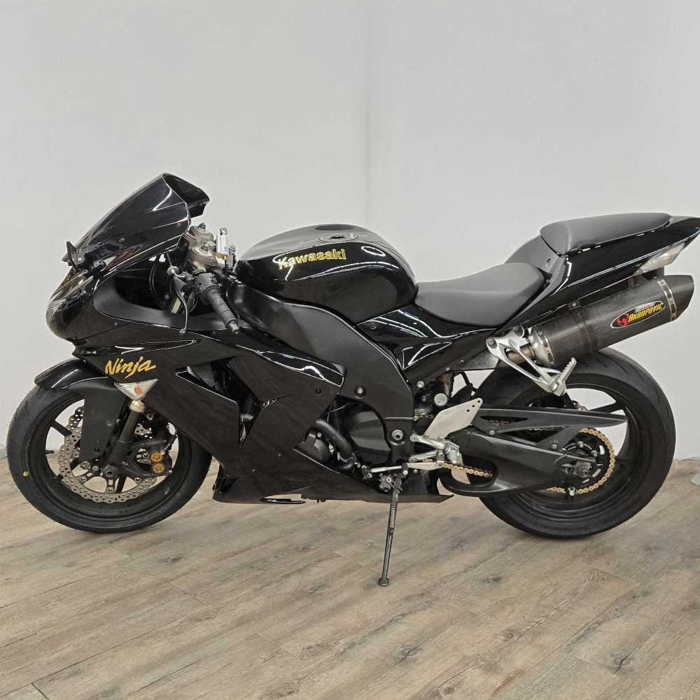 Kawasaki ZX-10R Ninja 2007 vue gauche