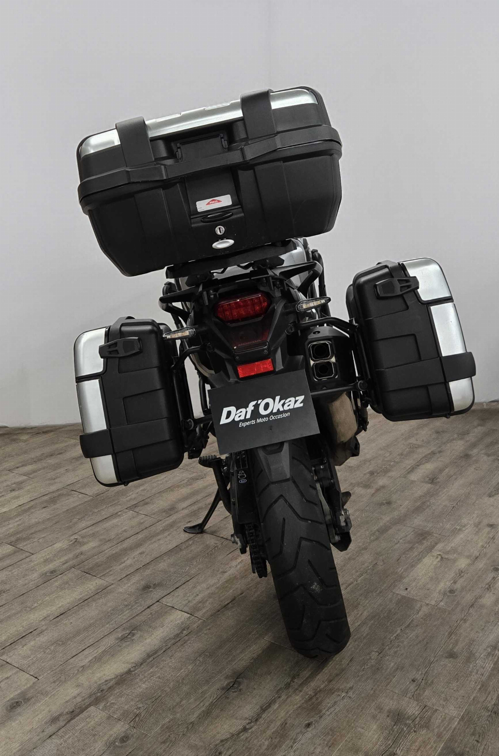 Honda CRF 1000 L Africa Twin 2016 vue arrière