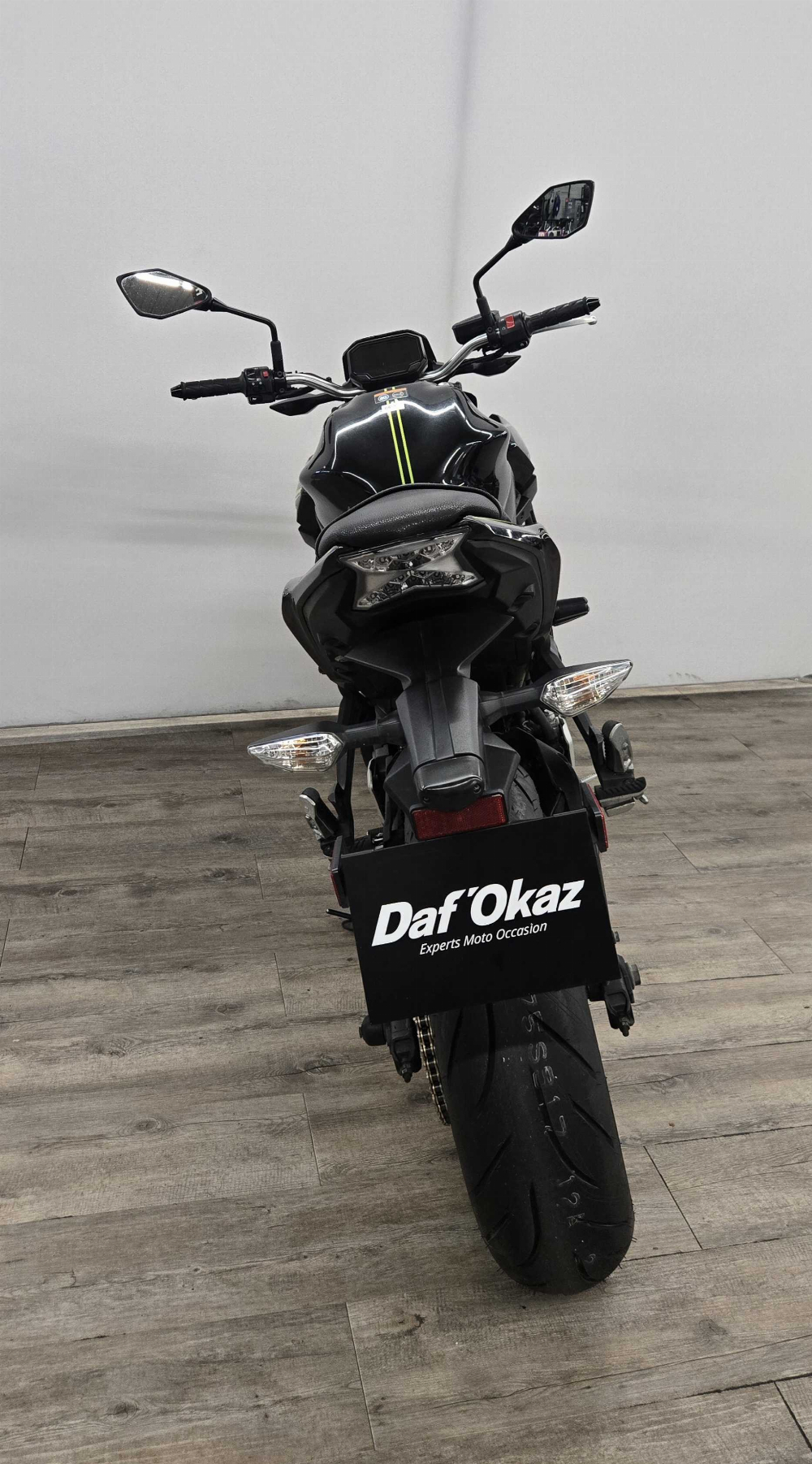 Kawasaki Z 650 2021 vue arrière