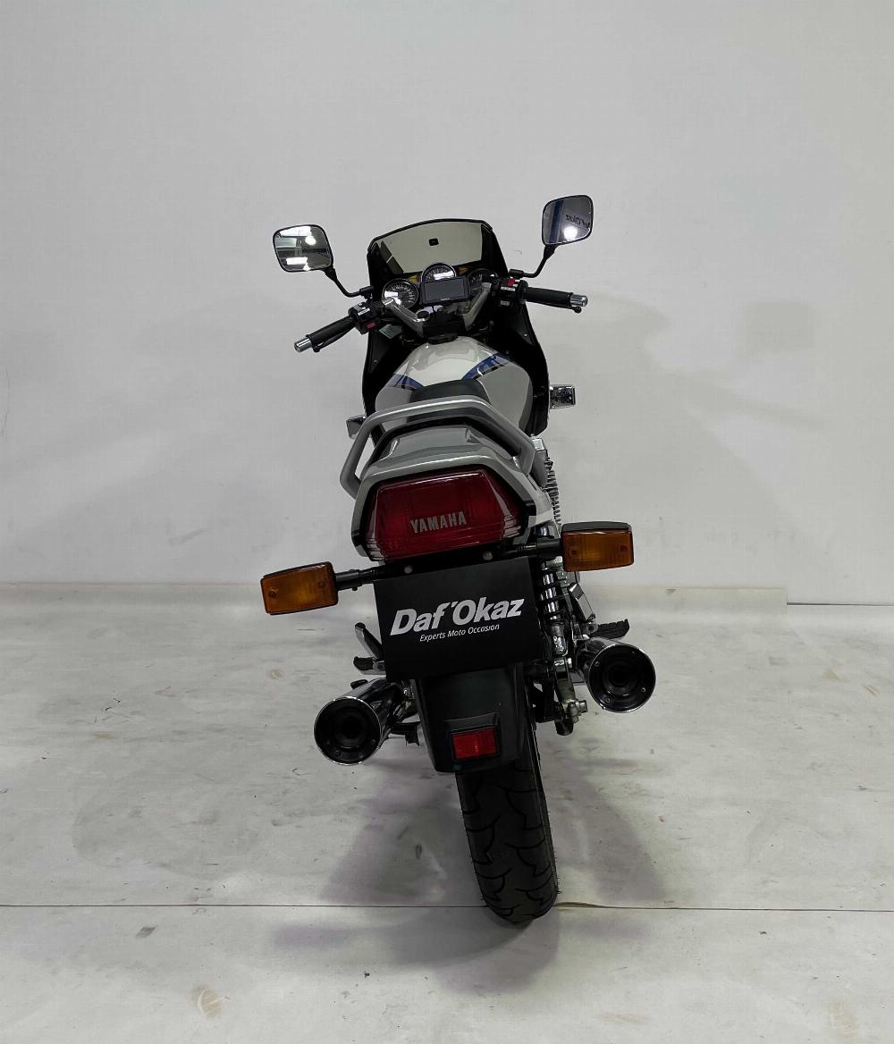 Yamaha XJ 900 (58L) 1990 vue arrière