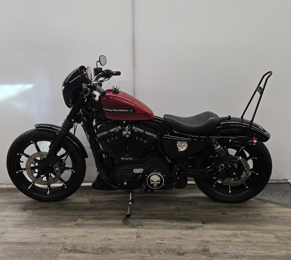 Harley-Davidson XL 883 N XL Iron N 2017 vue gauche