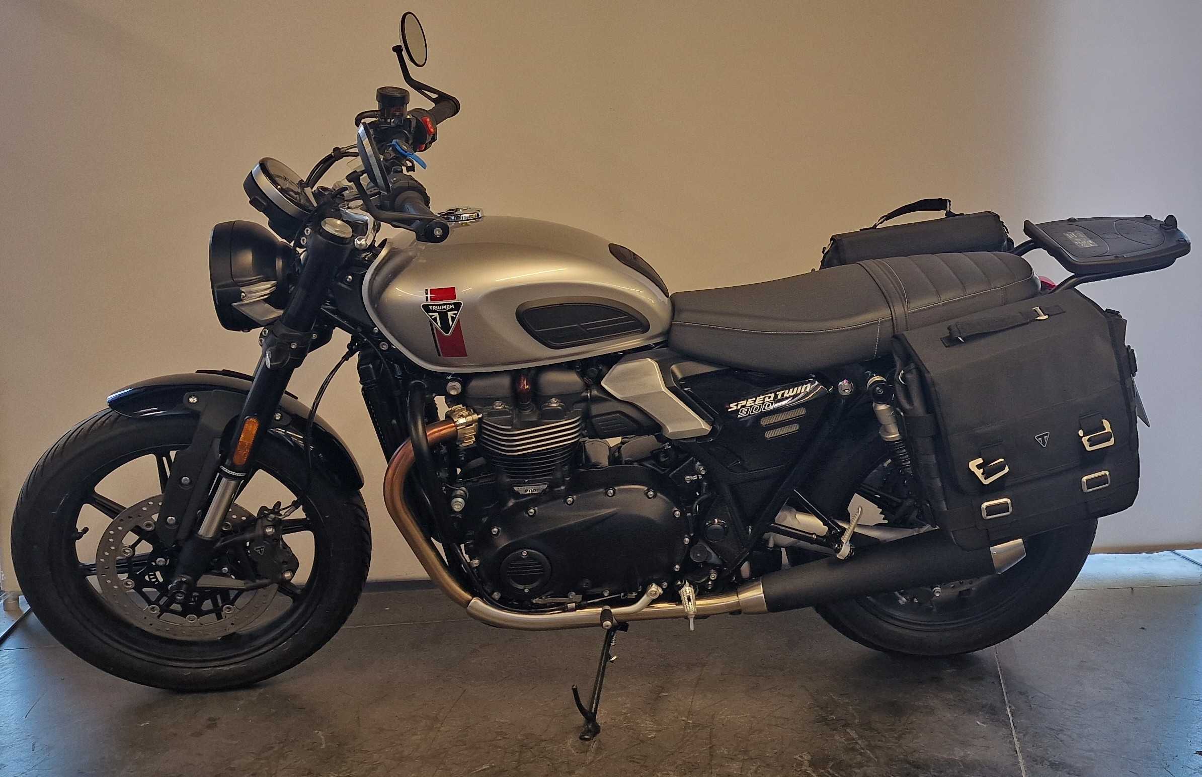 Triumph SPEED TWIN 900 2025 HD vue gauche
