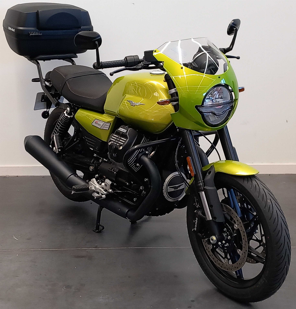 Moto Guzzi V7 SPORT 2025 vue 3/4 droite
