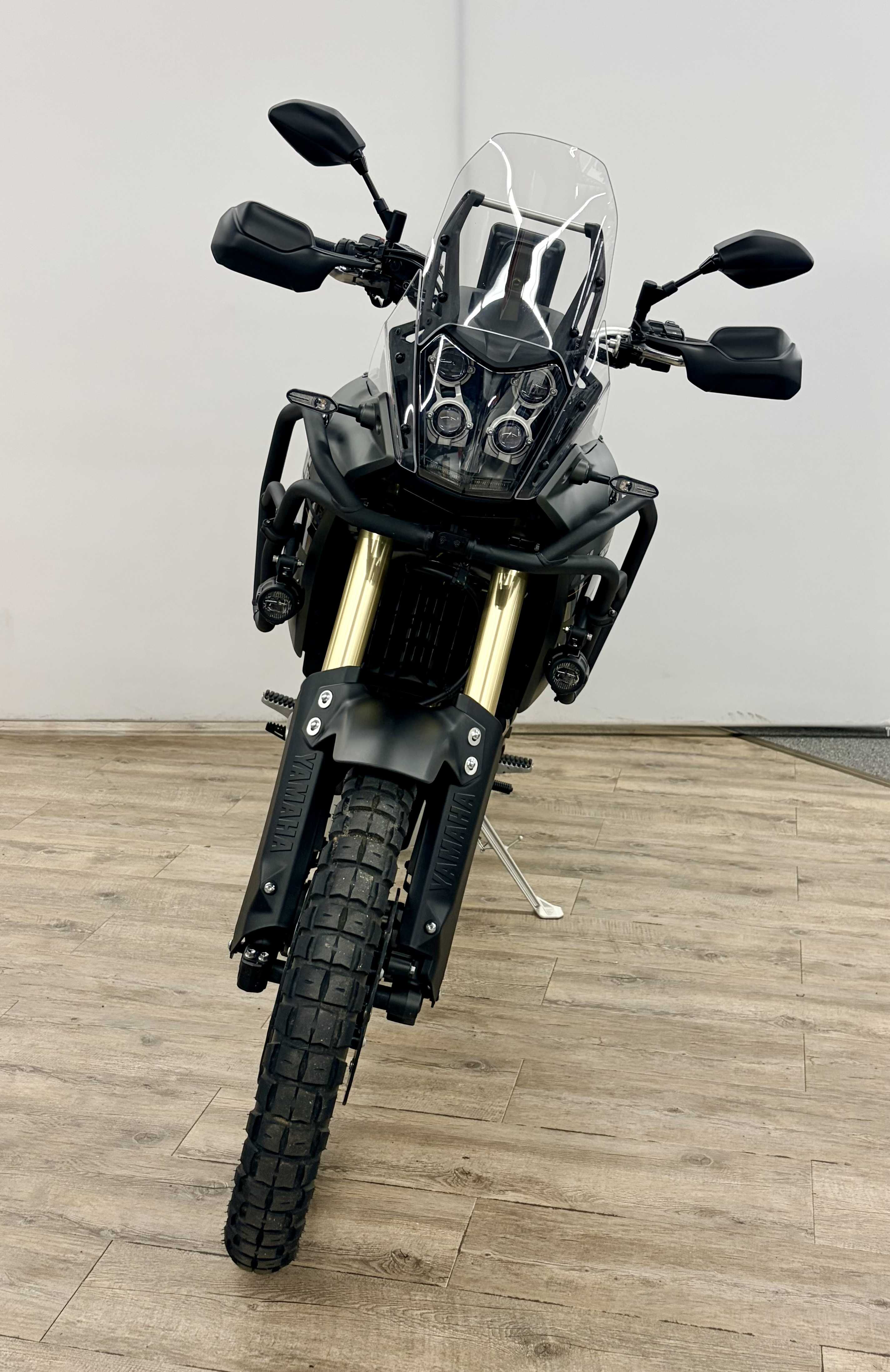 Yamaha XTZ 700 Ténéré 2023 HD vue avant
