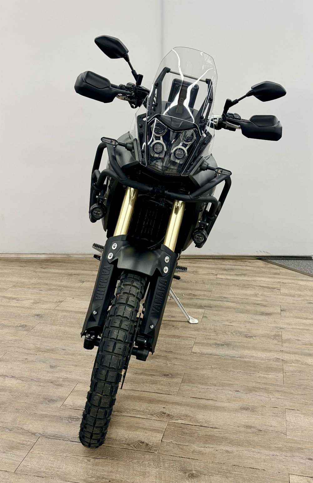 Yamaha XTZ 700 Ténéré 2023 vue avant